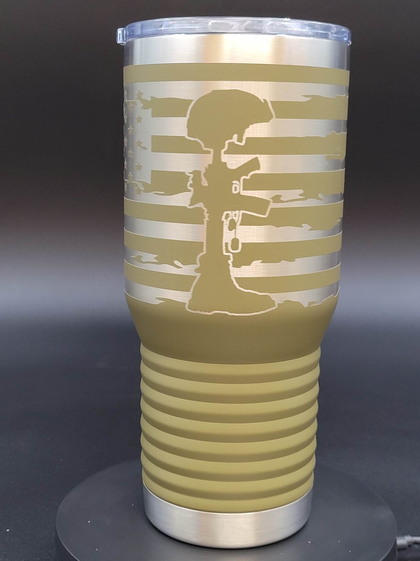 20oz Military Memorial Travel Mug (Battlefield Cross)